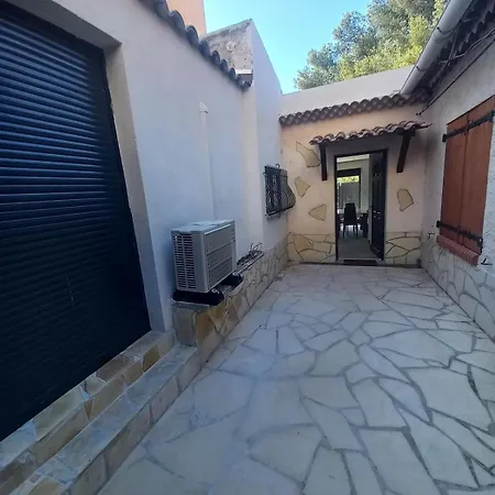 T2 Avec Terrasse Et Piscine Chauffee En Option * La Seyne-sur-Mer